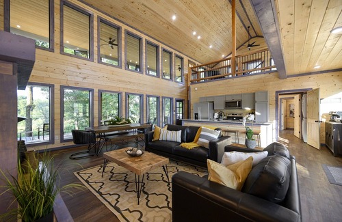 Golden Cabina | Riverfront/HeatedPool/GameRoom/Kayak/Fish