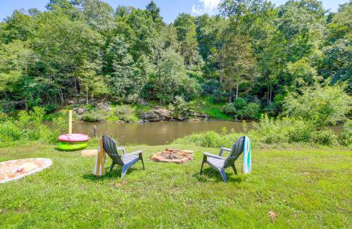Lansing Casa | Riverfront Home with Fire Pit and Deck in Lansing