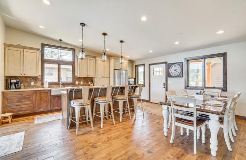 Wabasha Casa | Riverfront Home with Yard Games in Wabasha!