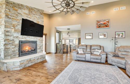 Wabasha Casa | Riverfront Home with Yard Games in Wabasha!