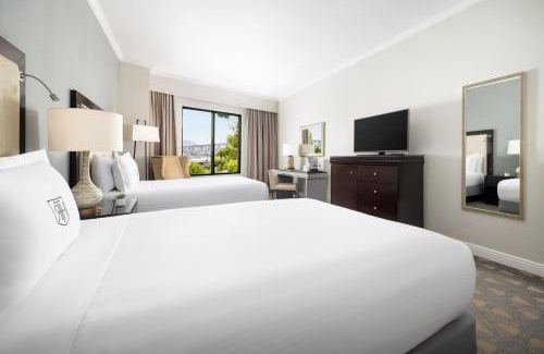 Central Business District Hotel | Riverfront Hotel New Orleans