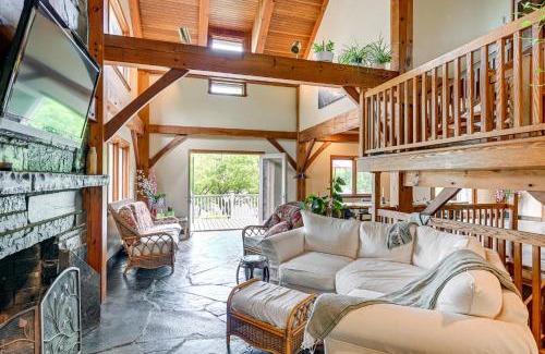 Athens Casa | Riverfront Hudson Valley Gem with Beach Access!