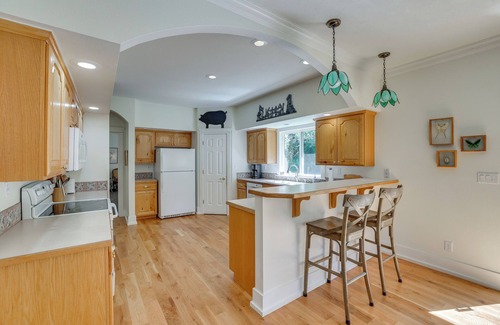 Boise Casa | Riverfront & Lake Retreat: 9 Mi to Lucky Peak!