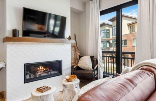Avon Apartamento | Riverfront Lodge 109 by East West Hospitality