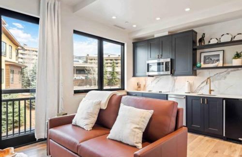 Avon Apartamento | Riverfront Lodge 109 by East West Hospitality