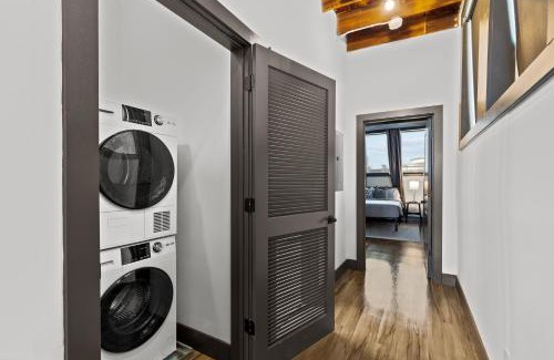 Downtown St. Louis Apartamento | Riverfront Loft-Private Roof Deck-Parking-P204