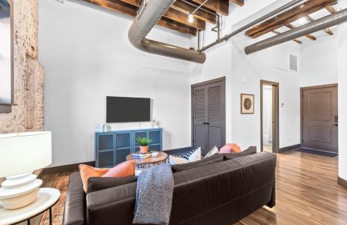 Downtown St. Louis Apartamento | Riverfront Loft - Walk to Arch, Casino, Convention Center