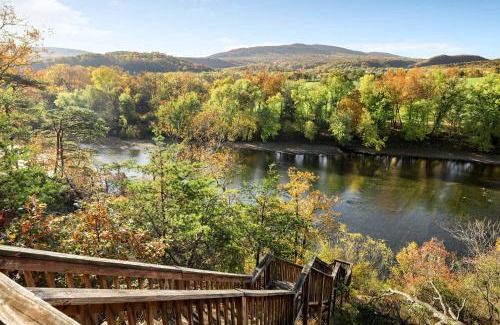 Paw Paw Casa | Riverfront Log Cabin w Fireplace Grill & Fire Pit