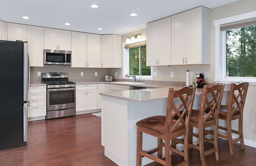 Sterling Casa | Riverfront Ranch + Cabin