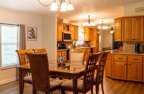 Crescent City Casa | Riverfront Retreat w/ Dock, Lifts & Sunset Views