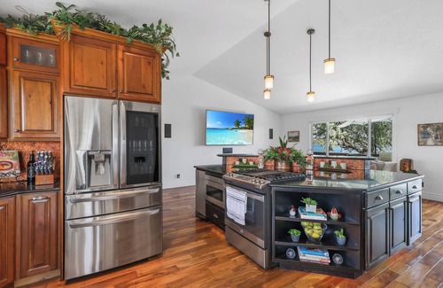 Burley Casa | Riverfront Retreat in Burley, ID – Walkout Basement, Dock & Peaceful Views