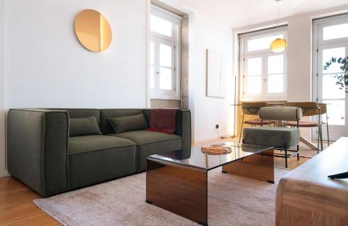 Viana do Castelo Apartamento | Riverfront Stylish Apartment - waterfront 2BR