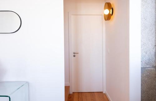 Viana do Castelo Apartamento | Riverfront Stylish Apartment - waterfront 2BR