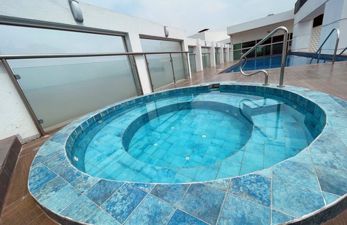 Guayaquil Apartamento | Suite Frente al Río en Puerto Santa Ana