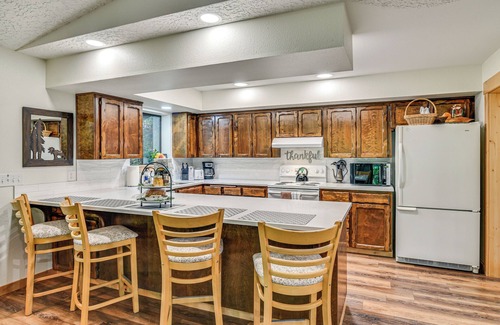 Woodland Cabina | Riverfront Woodland Cabin: Wooded & Forested Views