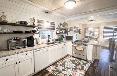 Macon Apartamento | RiverHouse - SamFrank (Unit A) - 1BD/1BA with Carport - Near Amerson River Park