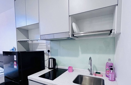 Brickfields Casa | Riveria 4pax Brickfields KL Sentral Infinity Pool in Kuala Lumpur