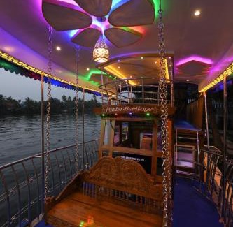 Mankombu Alquiler De Eote | Riveria Caravan Houseboat