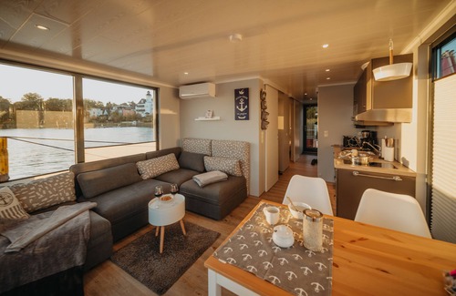 Oberhavel Alquiler De Eote | Riverloft houseboat Flotinghouse Enola