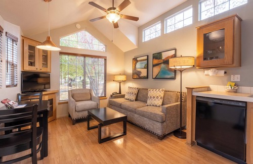 Napa Condominio | RiverPointe Napa Valley Resort