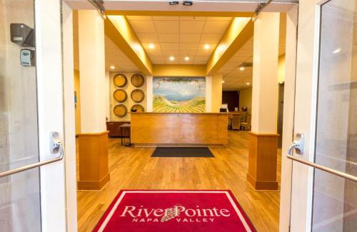 Napa Complejo | RiverPointe Napa Valley Resort