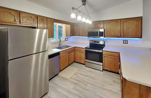 St. Augustine South Casa | Rivers Edge Retreat | Private Pool with Bar and Close to Beaches + Town