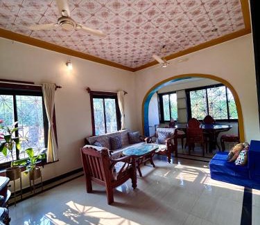 Parcem Apartamento | Rivers Edge Retreat 2BHK Bliss Morjim Beach