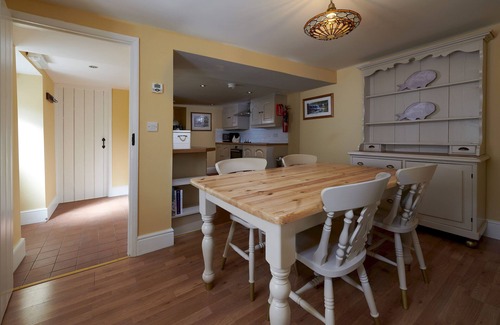 Monsal Dale Cabaña | Riversdale Farm Cottage, Upperdale | Peak District