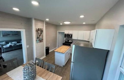 Indian River Casa | Riverside 3BR Retreat Tranquil & Family-Friendly