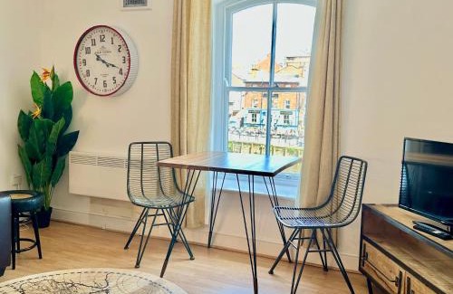 York Apartamento | Riverside Apartment at Woodsmill Quay