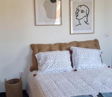 Marvila Apartamento | Riverside Apartment Marvila