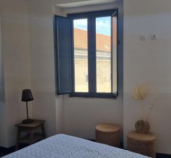 Marvila Apartamento | Riverside Apartment Marvila