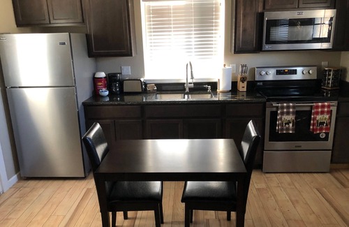 Grants Pass Casa | Riverside Cabin 5 - (Brand New Construction)