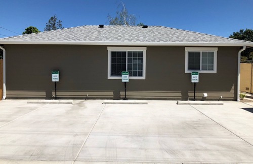 Grants Pass Casa | Riverside Cabin 5 - (Brand New Construction)