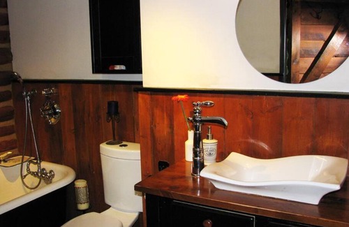 Chelsea Chalet De Esquí | Riverside Cabin by GatineauPark/NordikSpa... 17min to Ottawa