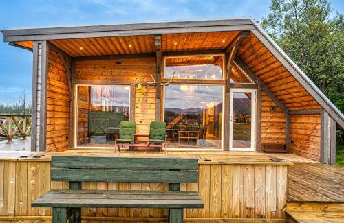Blaskogabyggd Casa | Riverside Cabin - Hot Tub, Fishing and Relaxing Escape