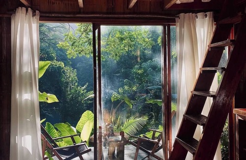 Lazi Cabina | Riverside Cabin near Cambugahay Falls With kitchen