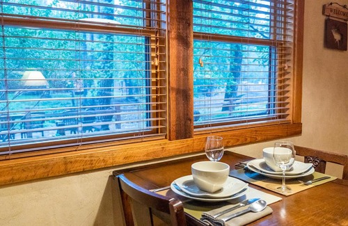 Ruidoso Casa | Riverside Cottage #28