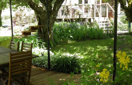 Herisson Cabaña | Casa independiente junto al río, con jardín y terraza