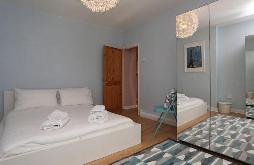 Greenwich West Apartamento | Riverside Cutty Sark 2BD Retreat