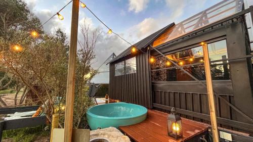 Franschhoek Otro | Riverside Glass Cabin Franschhoek