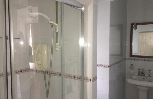 Lavy Beg Casa | Riverside Guesthouse
