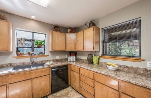Ruidoso Cabina | Texas Trio Cabin, 3 habitaciones, chimenea, capacidad para 6