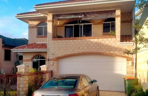 Bicton Casa | Riverside Location near water and Golf Course