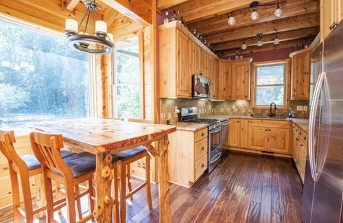 Tellico Plains Cabina | Riverside Premium Cabin