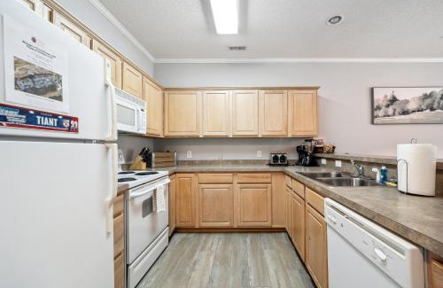 Little River Apartamento | Riverside Relaxation – Golf, Beach & More - Little River, South Carolina