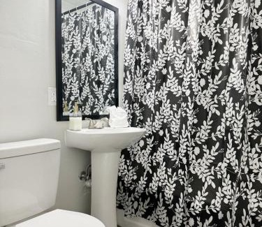 Evansville Apartamento | Riverside Retreat Apartments