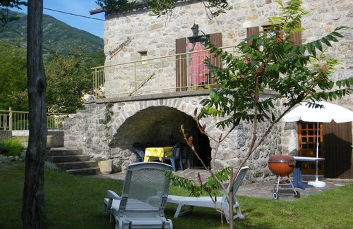 La Souche Casa | Casa Vacacional en La Souche junto Río