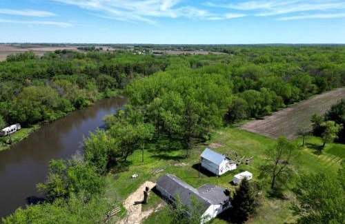 Janesville Casa | Riverside Retreat - Renovated Home on 15 Acres!