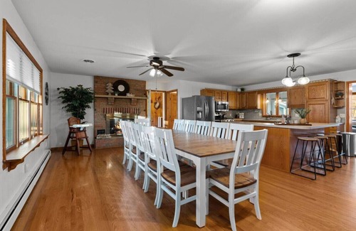 Mattawana Casa | Riverside Retreat